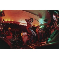 �y�C���^�r���[�z���[�x���ݗ�5���N IRORI Records�̉��y�N�w
��؂Ȃ̂́u�����҂��̂ł͂Ȃ��A���X�i�[�̔Z�������߂邱�Ɓv