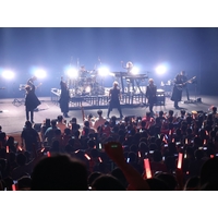 �y���C�u���|�[�g�zJAM Project 25���N�L�O���C�u�uFINAL COUNTDOWN�v�J���@���l�����ł̓f�B�X�R�O���t�B�[�W����