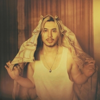 �y�X�g���[�~���O�z���䕗�uCasket Girl�v�AMV���J�ŋ}�㏸1��