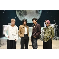 �y���y�ԑg�z�w��̉��x4�E28�����@[Alexandros]�ٔ��̊y�Ȑ���ɋe�r�����u�h�L�h�L����������v