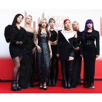 �y�A���[�h�z�wMUSIC AWARDS JAPAN�x�ŗD�G�j���[�E�A�[�e�B�X�g�܂�HANA�u�N���̐�����Ӗ��ɂȂ肽���Ɓv