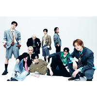 �y�f�W�^���A���o���zStray Kids�wTHIS & THAT�x�ʎZ3���1��